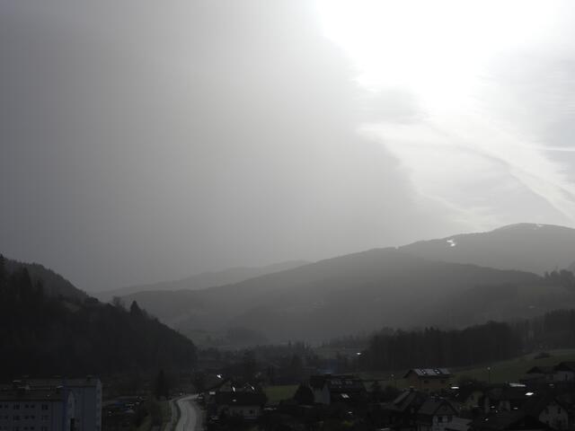 Nebel über dem Semmering ? - nein - SAHARASTAUB !