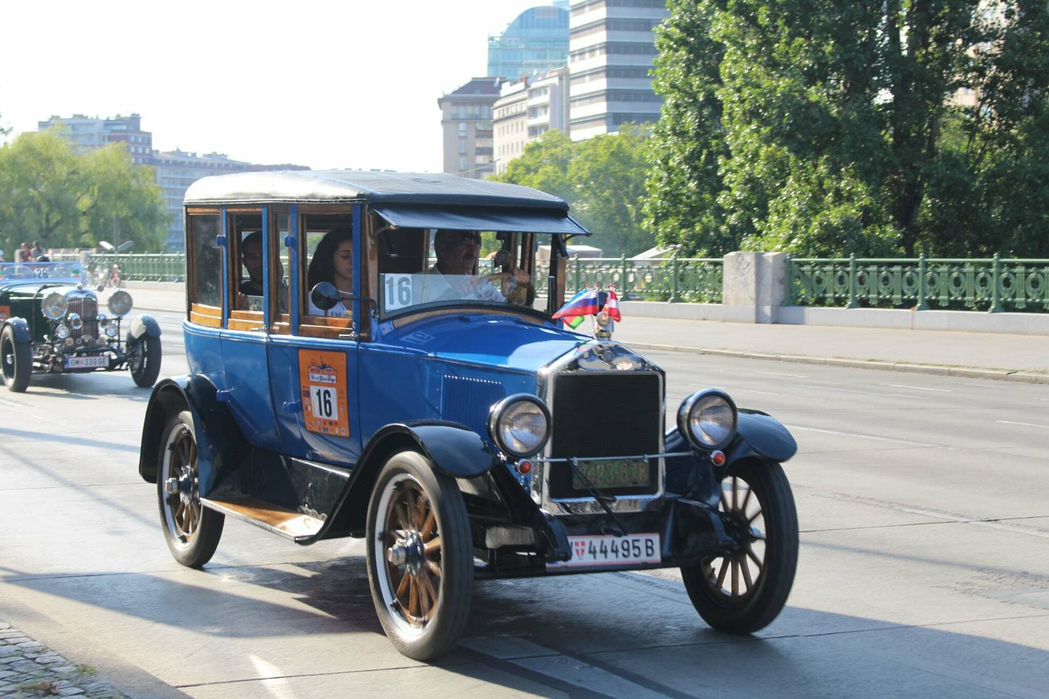 Vienna Classic Days 2024. Das Oldtimertreffen als rollendes Museum mit ...