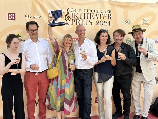 Österreichischer Musiktheater 2024 in der Kategorie "Bestes Zeitgenössisches Musiktheater" an das sirene Operntheater verliehen. | Foto: sirene