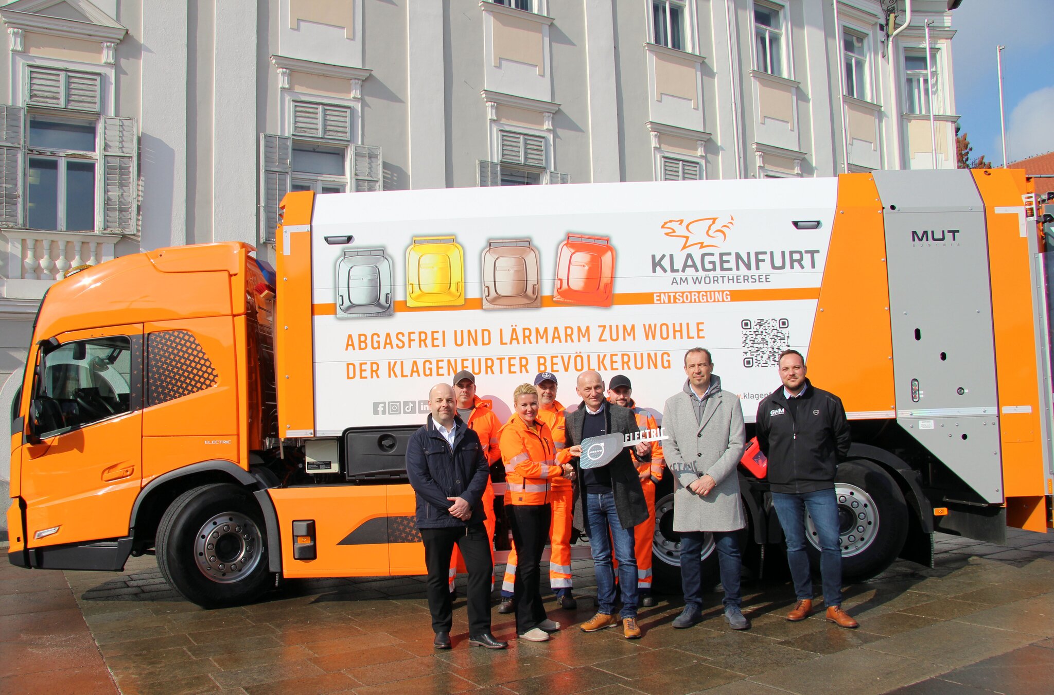 Abgasfrei Und L rmarm Erstes Vollelektrisches M llfahrzeug In abgasfrei-und-l-rmarm-erstes-vollelektrisches-m-llfahrzeug-in
