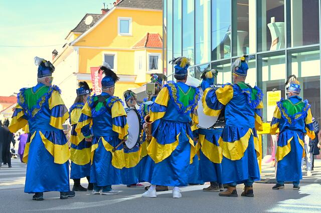 der Fasching 2025 neigt sich seinem Ende zu, die Guggamusi Bad Hall spielt bald das letzte Stück...