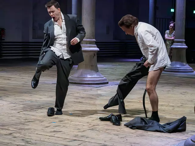 sirene Operntheater 2015: Uraufführung der Kammeroper CHODOKOWSKI von Kristine Tornquist und Periklis Liakakis im Semper-Depot. Im Bild Alexander Mayr und Steven Scheschareg. | Foto: Helmut Hussian