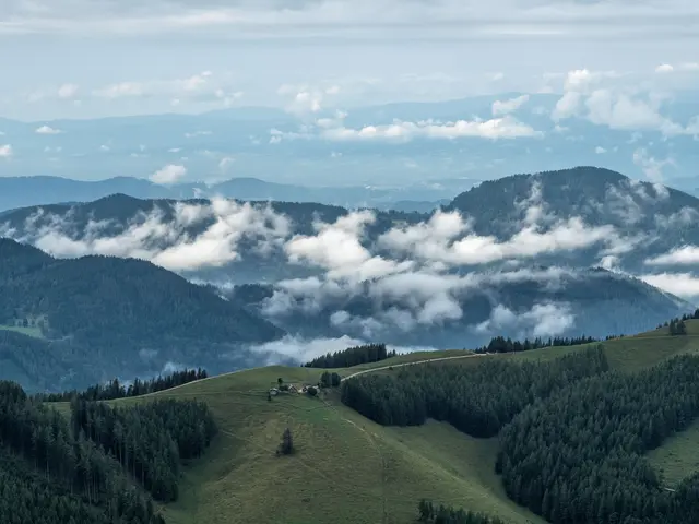 Wandern Steiermark blick von der Route zum Hochlantsch.
