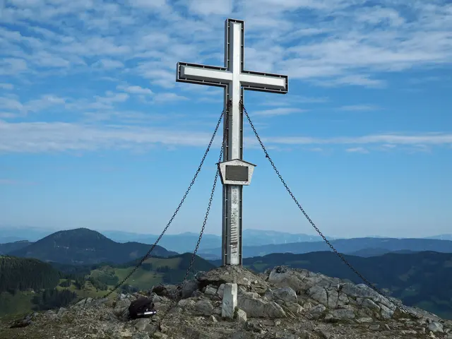Gipfelkreuz Plankogel Steiermark wandern