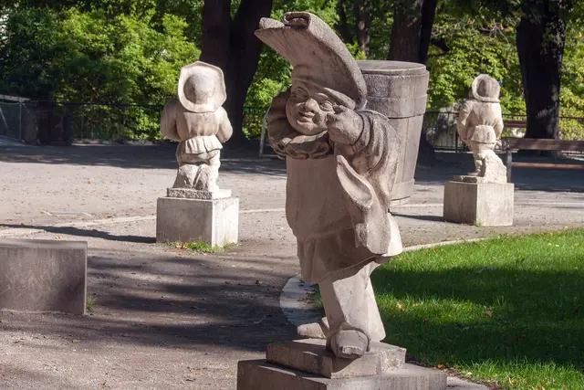 Hier findet Ihr meinen Beitrag! ZWERGERLPARK im Mirabellgarten in Salzburg | Foto: © by Ing. Günter Kramarcsik