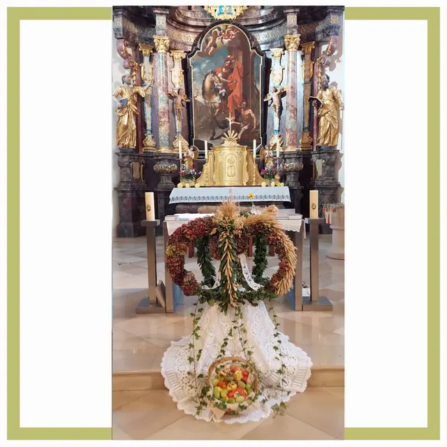 LOBPREIS UND DANK - FÜR ALLE GABEN DIE WIR HABEN!

 | Foto: Monika Petanovitsch 