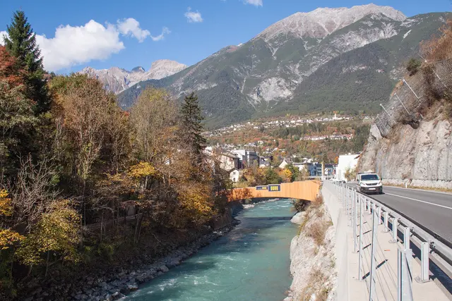 Endlich kann der Innradweg und der Radweg Via Claudia Augusta wieder ohne Umwege benützt werden. Mehr darüber findet ihr hier: Hier findet Ihr einen redaktionellen Beitrag! Gerberbrücke wurde eingeweiht | Foto: © by Ing. Günter Kramarcsik
