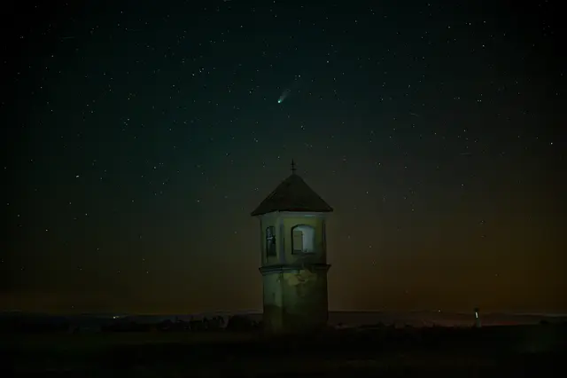 Komet C 2025 A6 Lemmon über einem Marterl bei Großau 