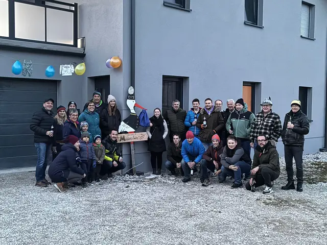 Der Musistorch ist wieder gelandet! Die Salinenmusikkapelle Bad Ischl gratuliert Christina und Georg sehr herzlich zur Geburt ihres Sohnes Maximilian. Herzlichen Glückwunsch!