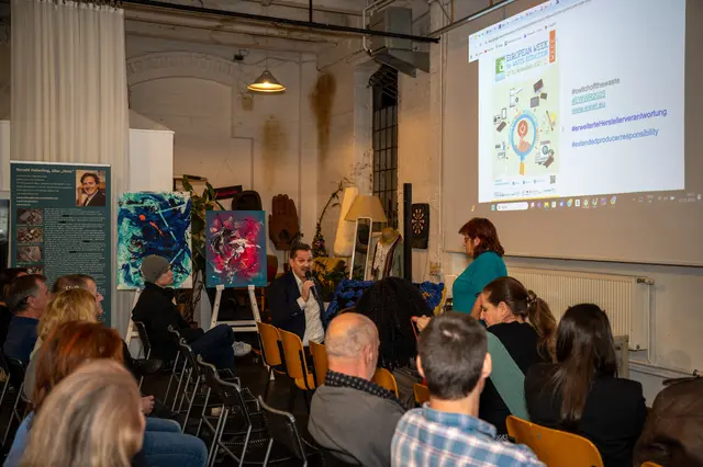 Bezirksvorsteher Marcus Franz eröffnete den Event zur Elektroschrottreduktion | Foto: Christian Kantner 