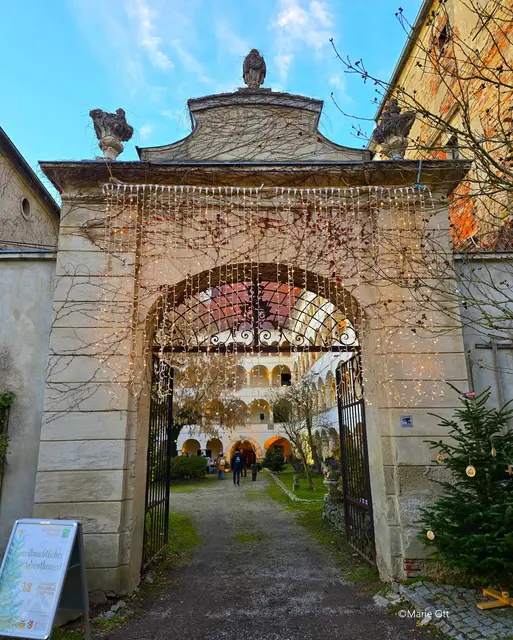 Adventmarkt, Schloss Spielfeld, 29. November 2025 ab 14:00 Uhr