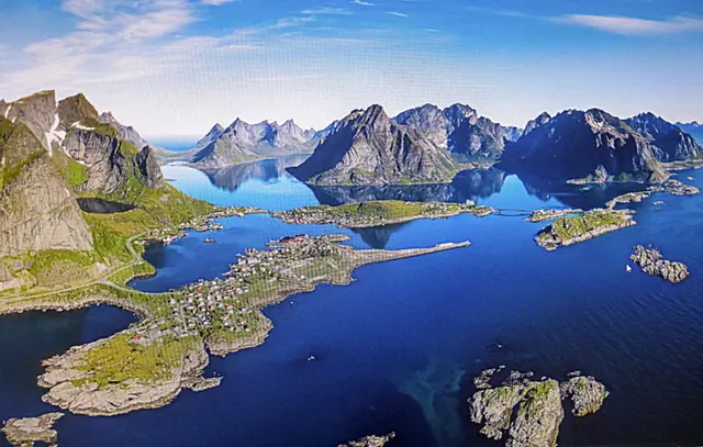 Jede Reise  hat ein Ende. Aber die Erinnerung daran ist unvergänglich 📸Die Lofoten in Norwegen sind einer der wohl schönsten Orte der Welt 📸