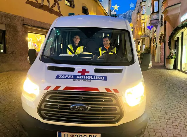 Florian und sein Fahrer als eingespieltes Team