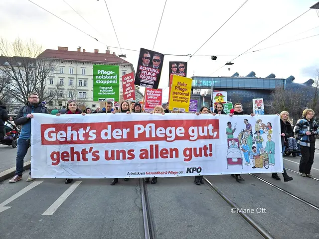 Großer Pflege-Protest gestern in Graz gegen die Sparpläne der Regierung!