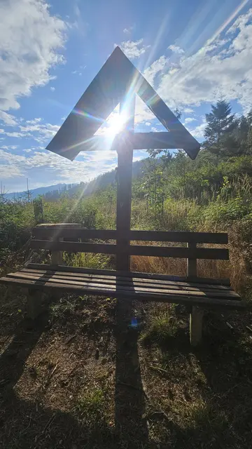 Am Rinnerkreuz die ersten Sonnenstrahlen eingefangen