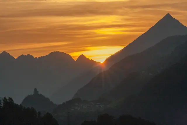 Sonnenaufgang, Hohe Munde, Telfs, Tschirgant, Imst, Kronburg, Zams, Tirol