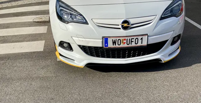 Sie an ,sieh an ~ in Kärnten sind die „UFO‘s“ auch gelandet …🤣😂🤣