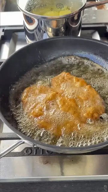 In den USA ist heute, 09. September
der Tag des  "Wienerschnitzel"
Foto: Glaser 