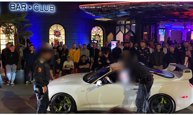 Die Polizei zieht einen rumänischen PS-Fan vorläufig aus dem Verkehr. | Foto: MeinBezirk.at