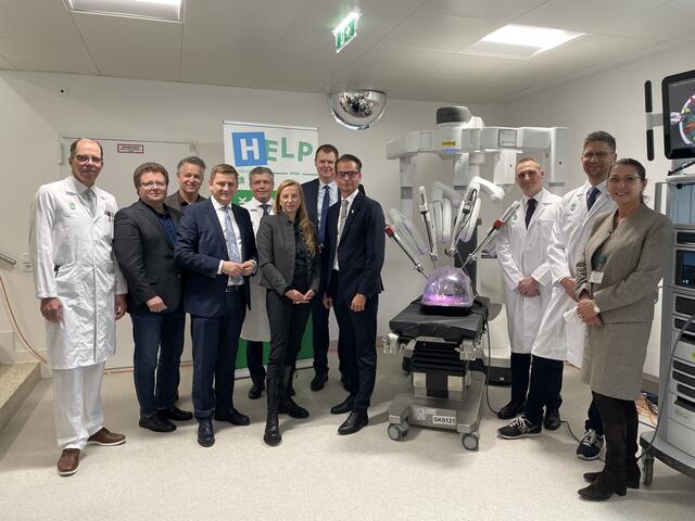 Seit rund zwei Jahren wird mit dem Roboter „DaVinci“ am LKH Hochsteiermark Standort Leoben gearbeitet. 