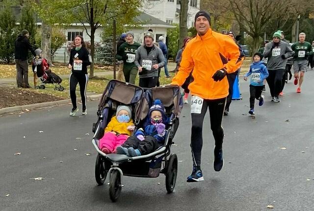Voller Einsatz beim "annual pilgrim pie-run for rotary" 2021.  | Foto: Thomas Wallner