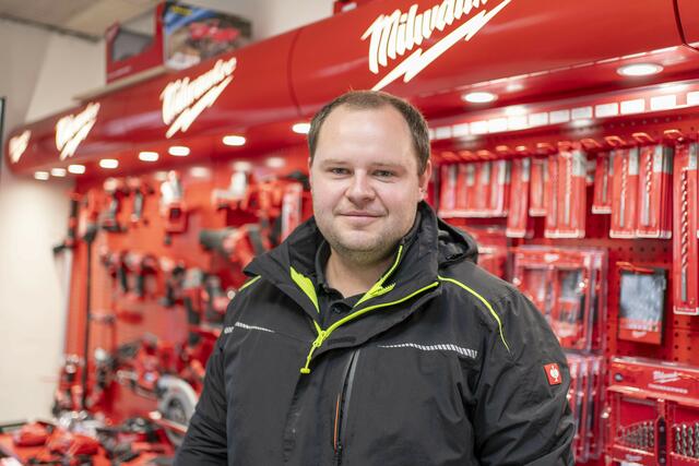 Berni Reinwald wagte vor rund fünf Jahren den Schritt in die Selbstständigkeit und führt nun das größte Brandschutzunternehmen der Obersteiermark.  | Foto: Klaus Pressberger