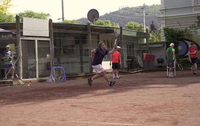 Von Klein bis Groß, von Anfänger bis Meisterschaftsspieler: Alle Altersgruppen spielen beim Tennisverein Deutschlandsberg. | Foto: Michl