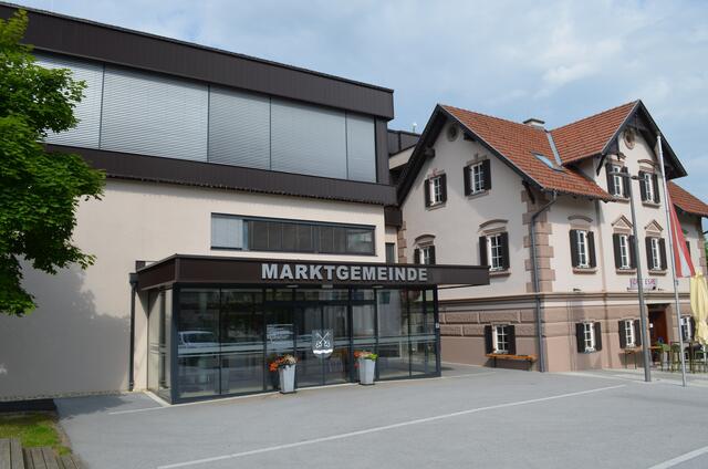 Das moderne Marktgemeindeamt von St. Peter am Ottersbach | Foto: RegionalMedien
