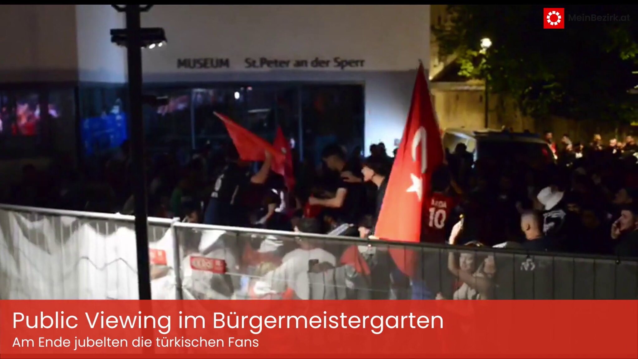 Public Viewing im Bürgermeistergarten Österreich gegen die Türkei, das war Stimmung pur