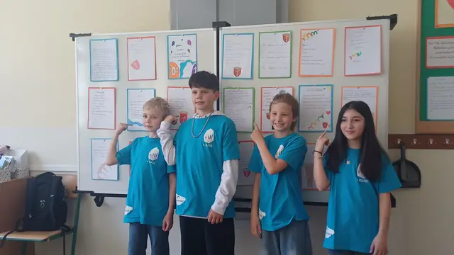 Konstantin, Paul, Basti, Eslem beim Frühlingsfest. | Foto: MeinBezirk / Julia Lirsch