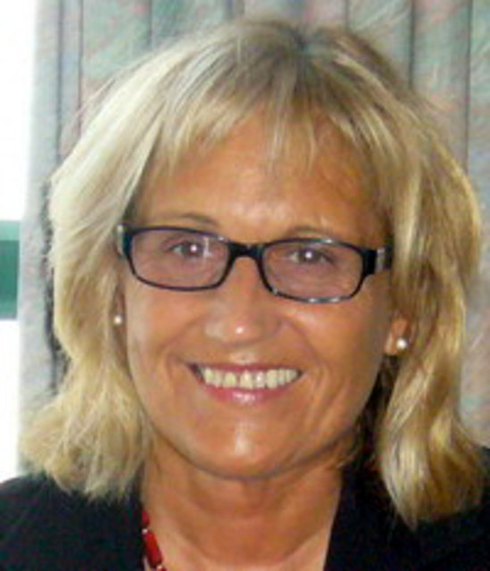 Gertrud Papousek