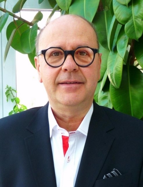 Reinhard Huebl
