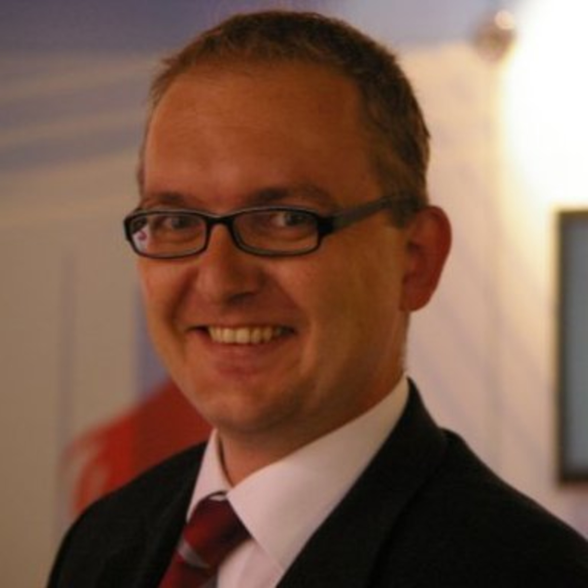 Dr Thomas Haas - upt5gmb