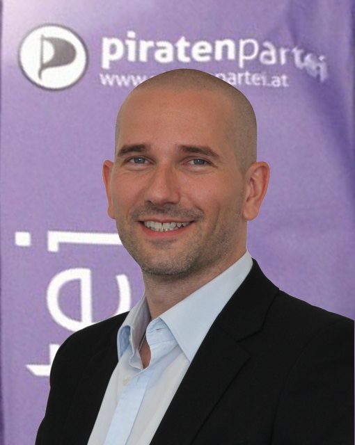 Wolfgang Bauer