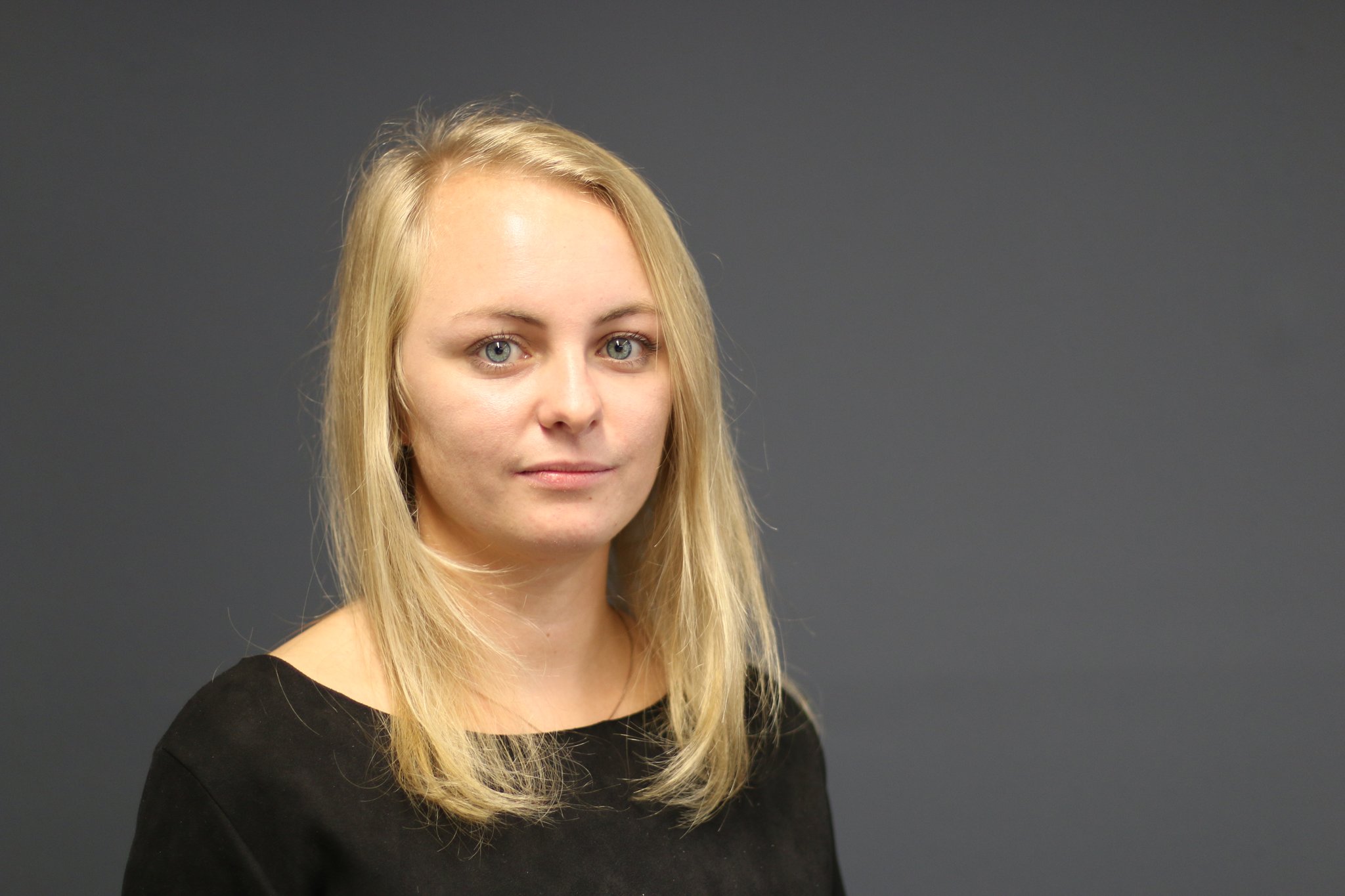 Elenore, 27. sterreich, Wien Wieden Ich suche: einen Mann Familienstand: Geschieden Sexuelle Orientierung: Lesben Frauen Kennenlernen Mattighofen - Singles Treffen App Baden