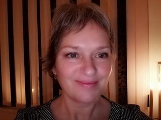 Autor: Margarete Schwarzenbrunner aus Wels & Wels Land Auch traf Frau/Mann sich zum spontanen Plaudern, gemeinsamen Walken, mal Single-Runde Lambach-Edt - volunteeralert.com
